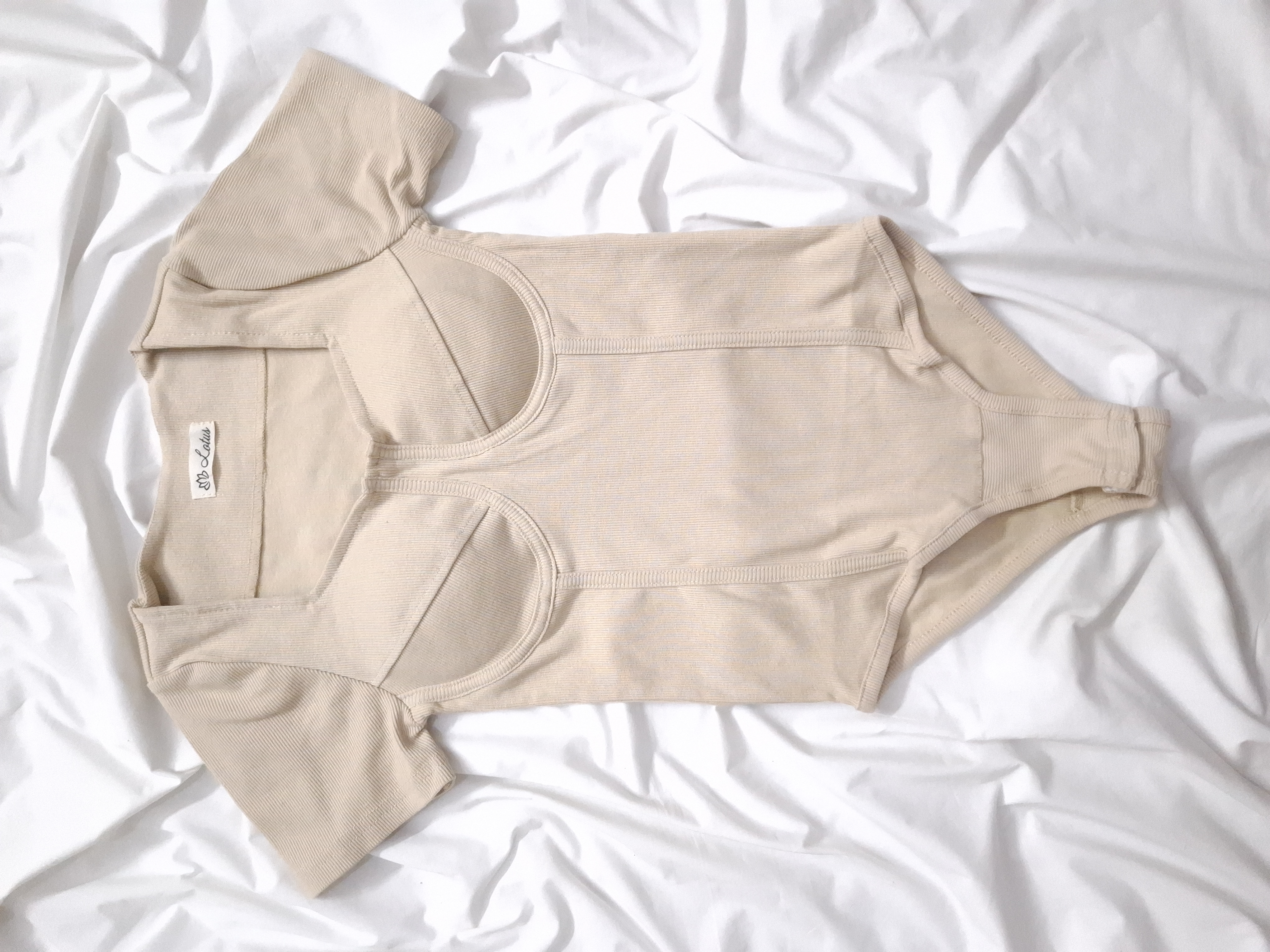 بادی دخترانه مدل فانتزی کاپ دار جنس کبریتی