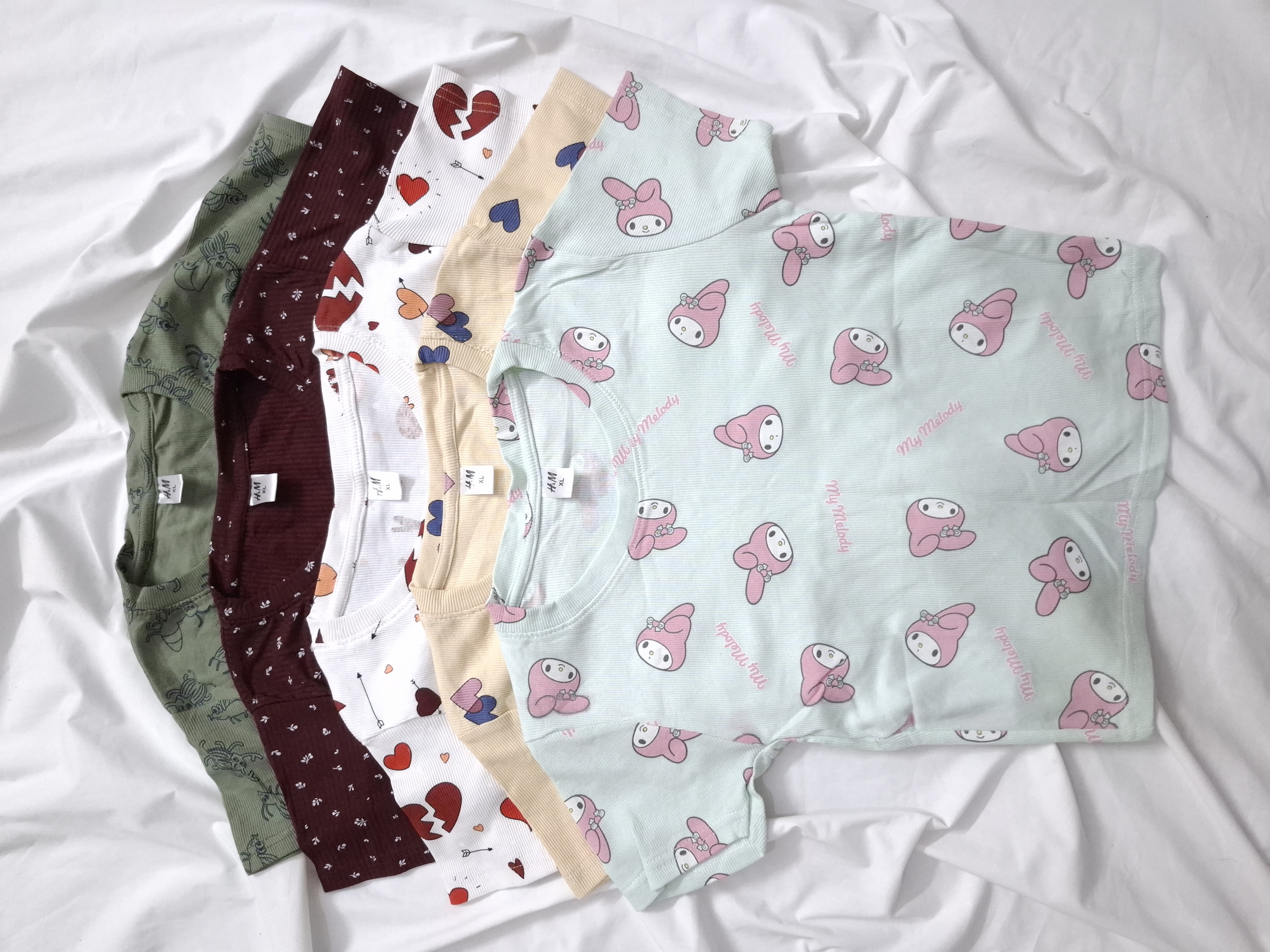 کراپ تیشرت دخترانه وارداتی مدل طرحدار جنس کبریتی