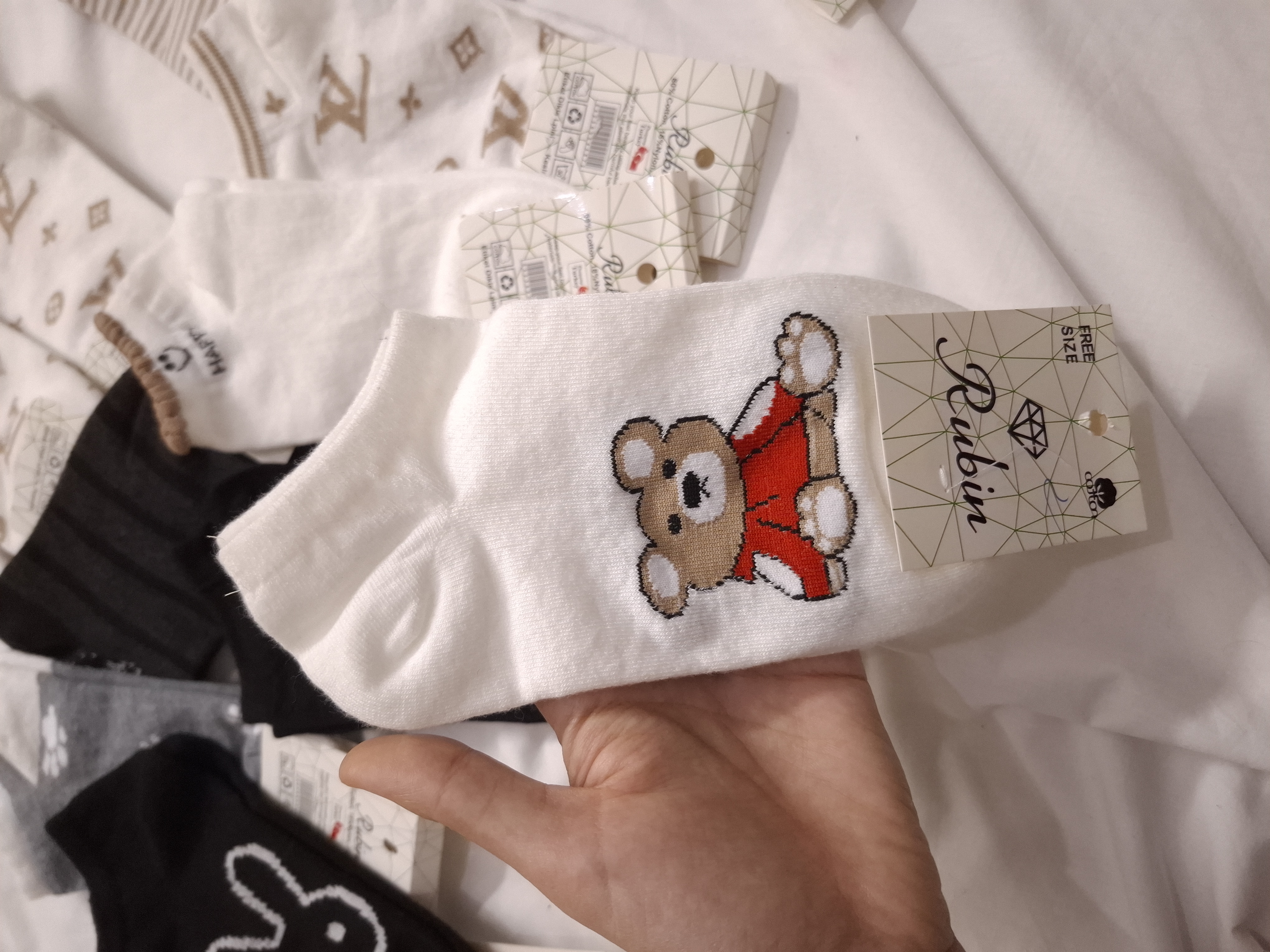 جوراب دخترانه مدل ساده جنس نخ پنبه